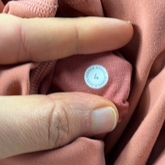 Lululemon Align Crop 21" *Cool Rustic Coral - Picture 4 of 6